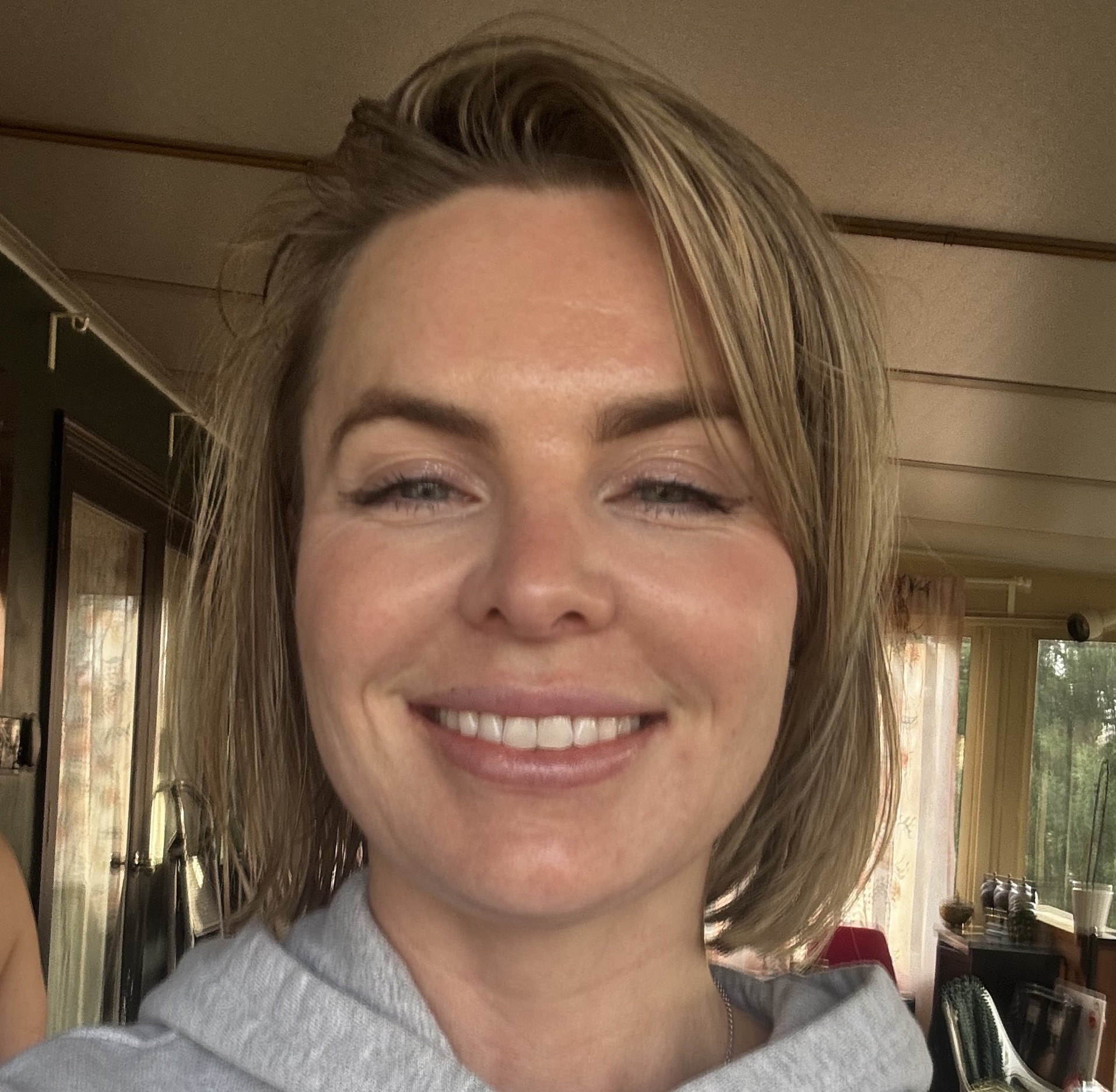 Original photo before AI headshot